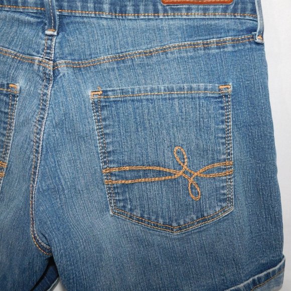 DENIZEN from Levi's Womens 6 Blue Denim Shorts  4" inseam High 8" Rise - Picture 9 of 11